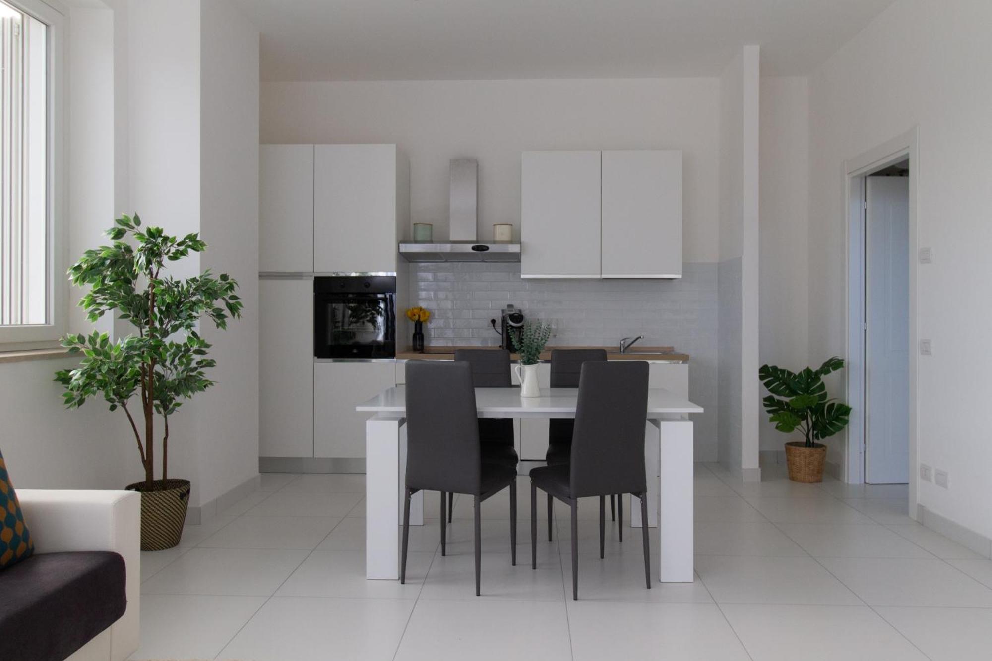 Sky Suite Blue Pomezia Ngoại thất bức ảnh